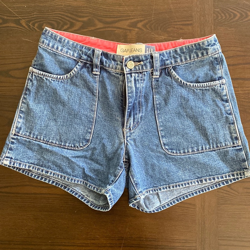 Gap Jean short-Size 4